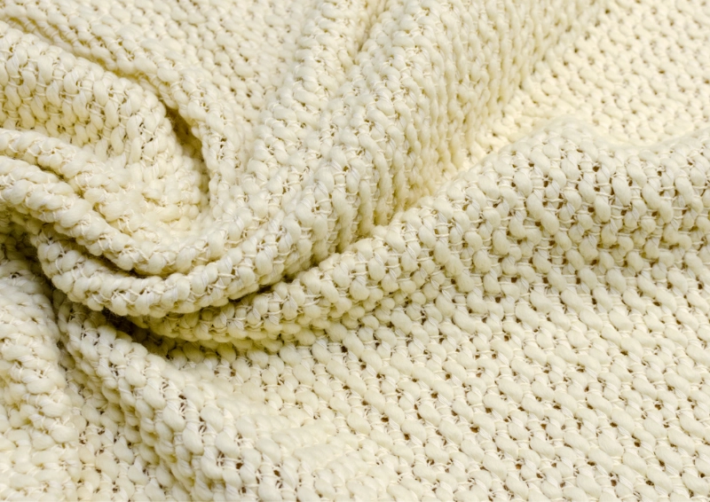 Polyacrylic Len được dùng để giả len thật - trong quá trình sản xuất áo len