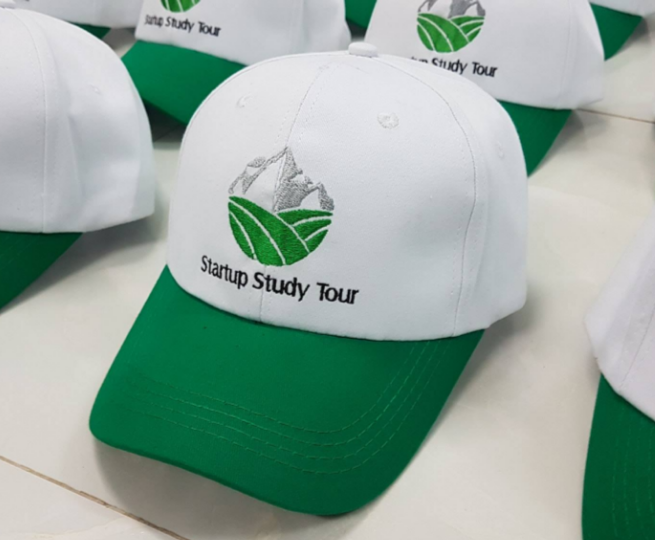 Mẫu nón thêu logo theo yêu cầu của một CTy chuyên tổ chức tuor du lịch Startup Study