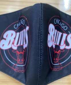 khau trang vai in logo chicago bulls 2 lop mau khau trang in 3d logo doi bong ro chicago bulls nen den1 rotated