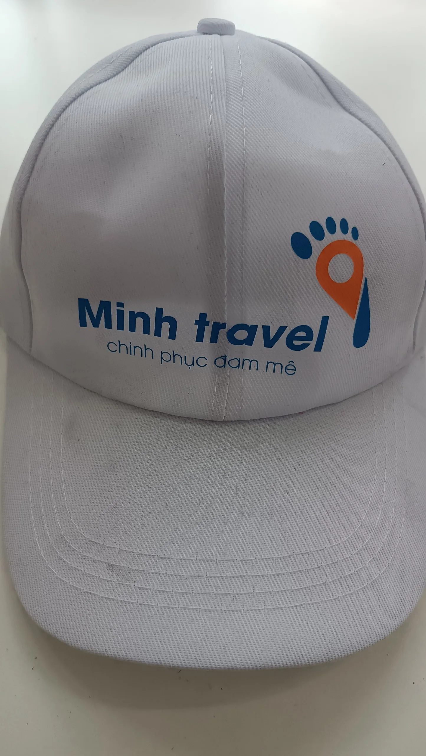 Non Cty Lu Hanh Minh Travel 1
