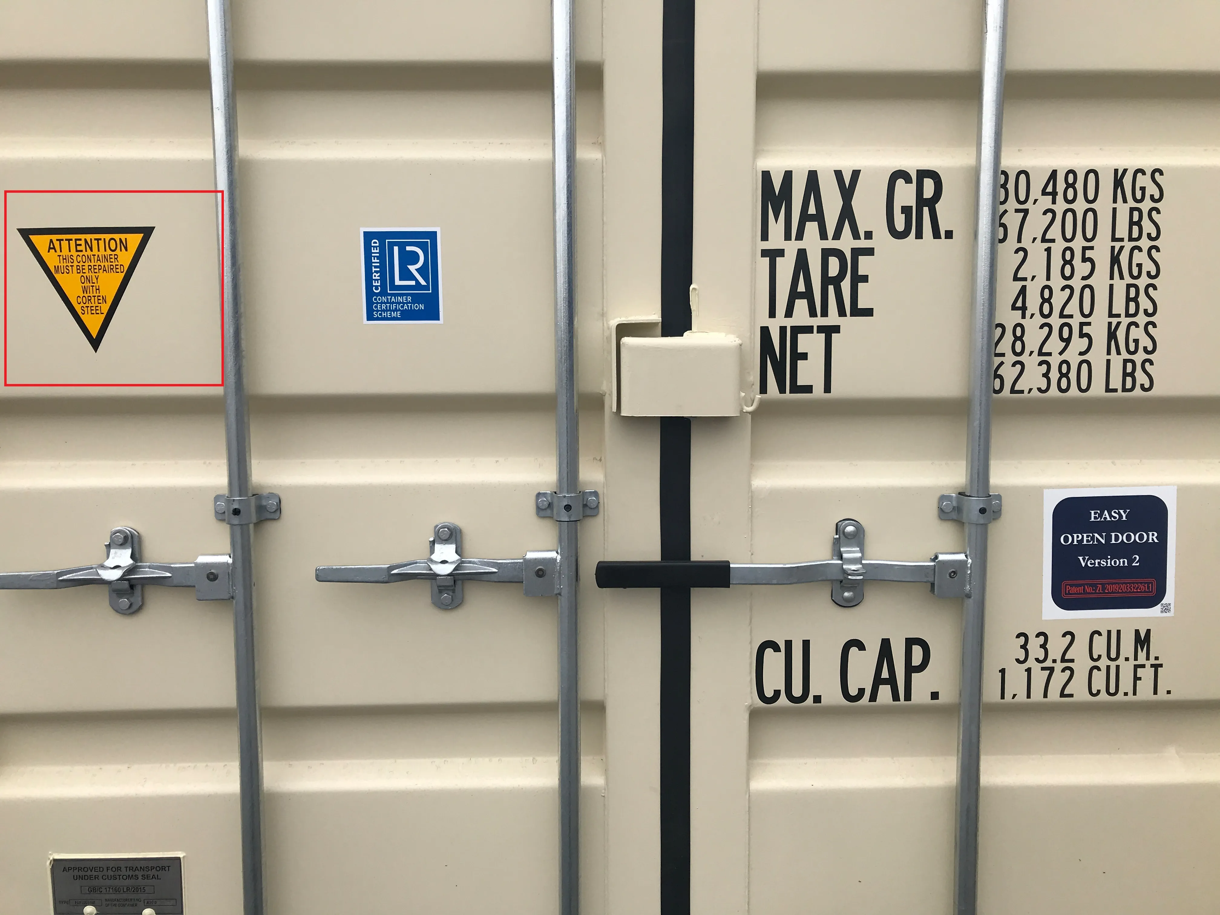 khoa cua moi thu ban can biet ve cua container 9