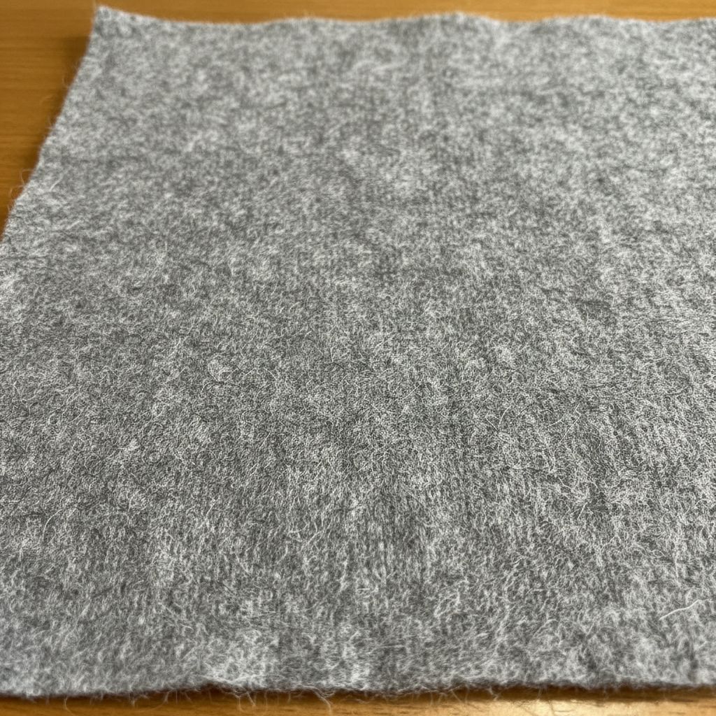 Vai Da Felt Coth fabric